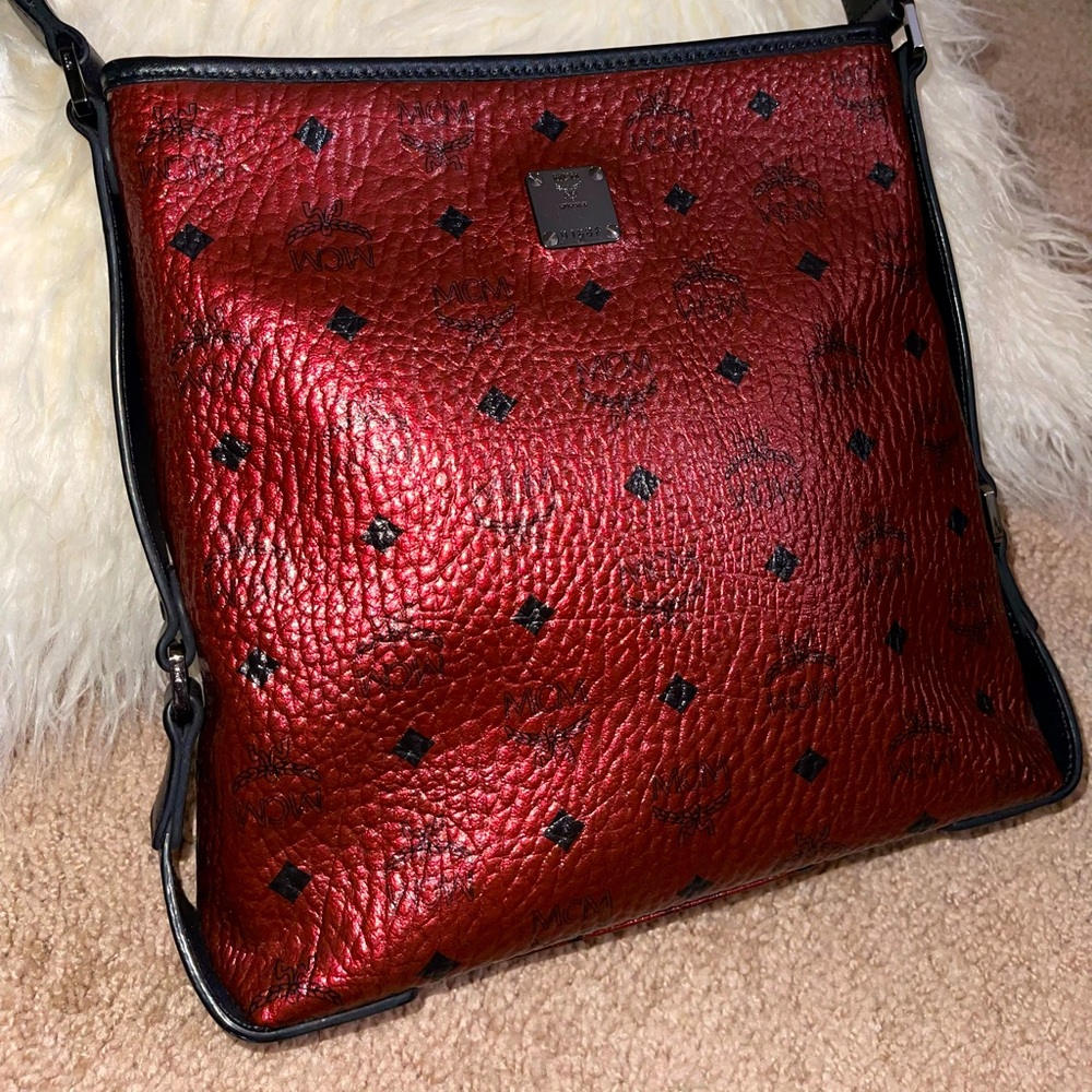 Authentic MCM Monogram Coated Visetos Messenger Crossbody Metallic Bag
